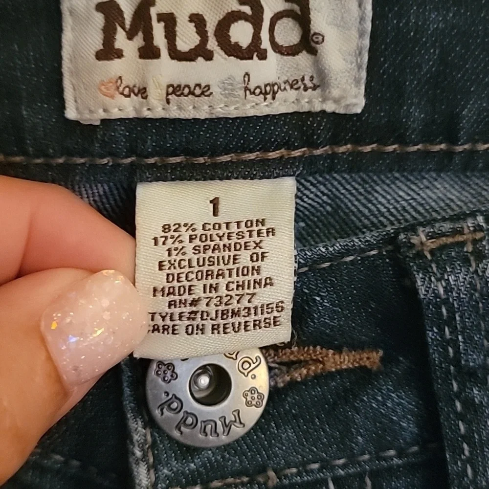 Junior's Mudd Jeans, size 1 skinny jeans. - Picture 5 of 7